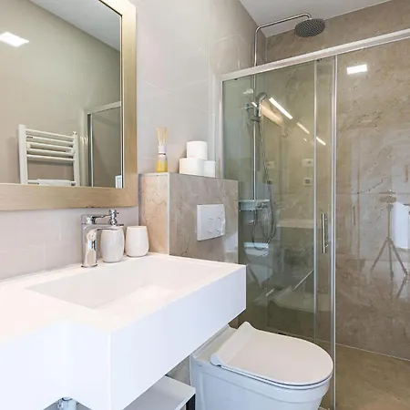 Luxurious In * Solin